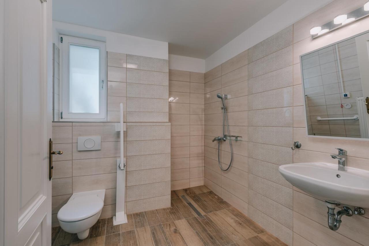 Bringa Villa Balatonlelle Exterior foto