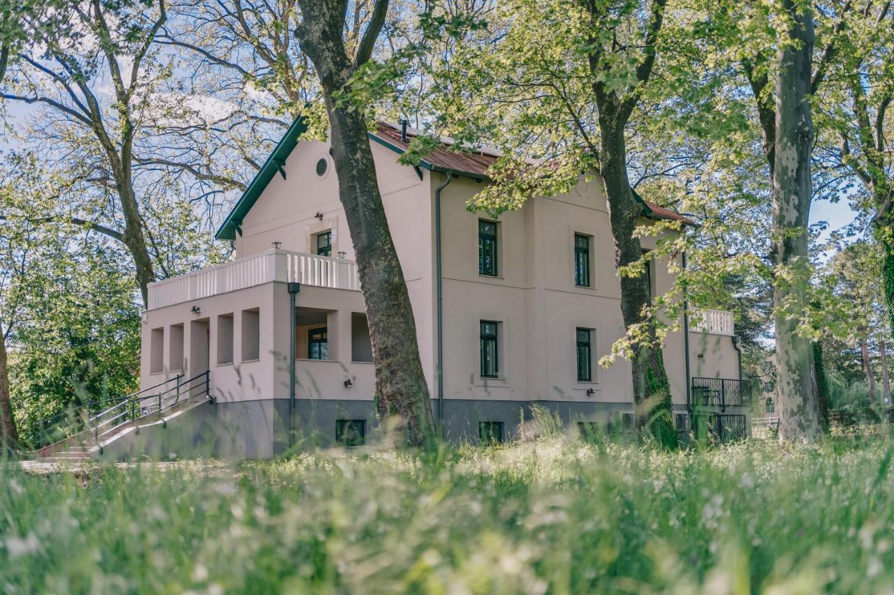 Bringa Villa Balatonlelle Exterior foto